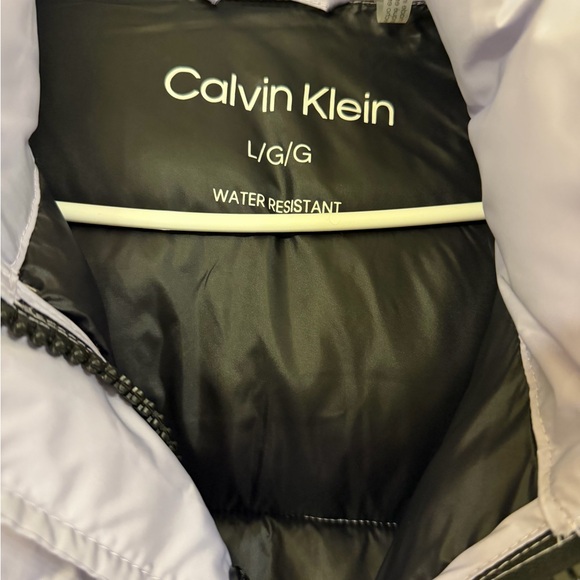 Calvin Klein Lavender Puffer Coat - Picture 3 of 4